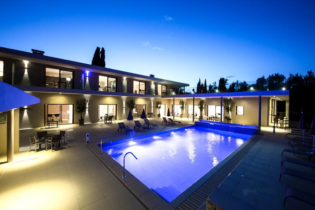 Seventeen Hotel Valbonne Exteriér fotografie