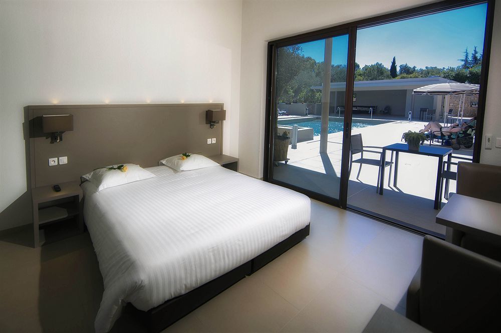 Seventeen Hotel Valbonne Exteriér fotografie