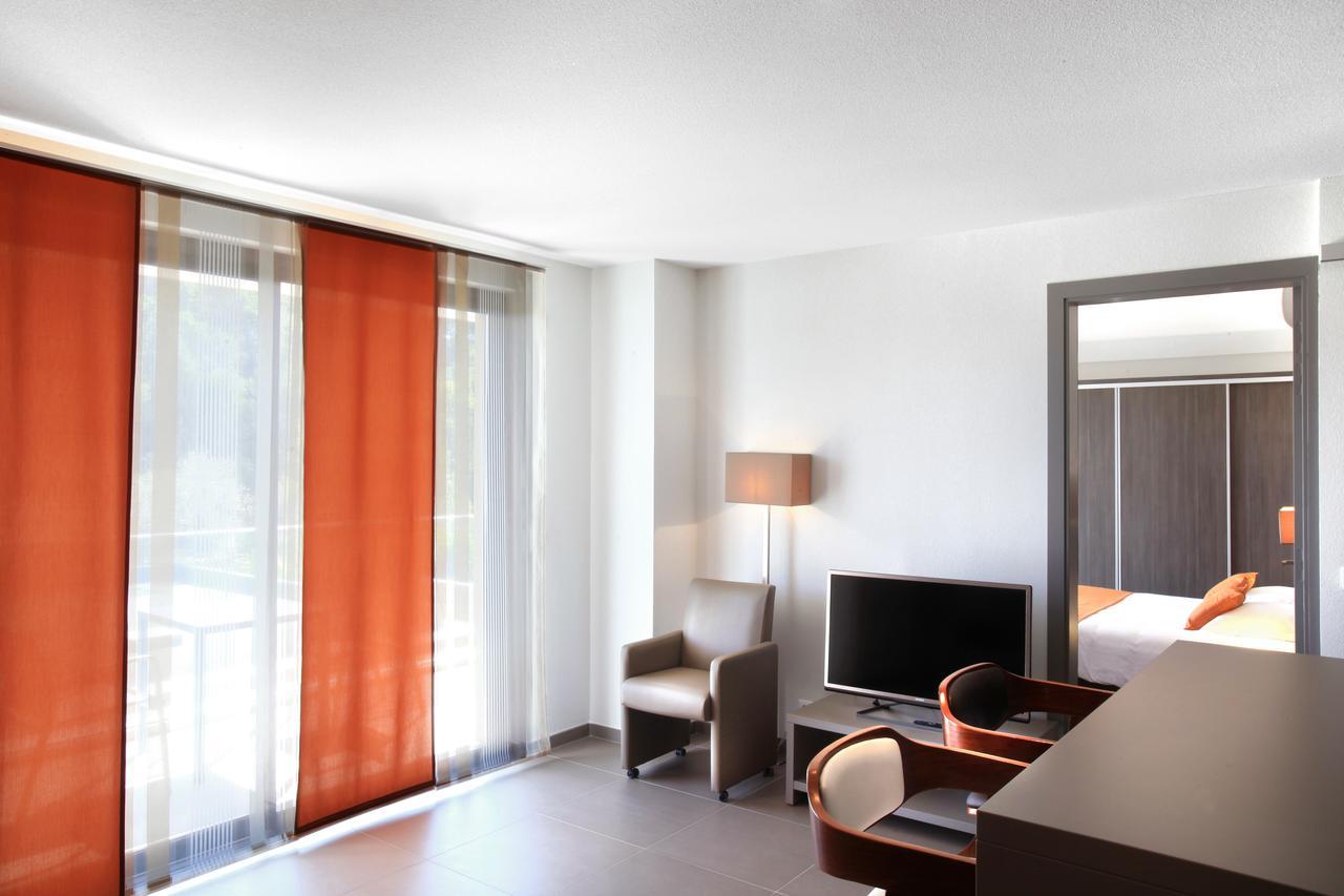 Seventeen Hotel Valbonne Exteriér fotografie
