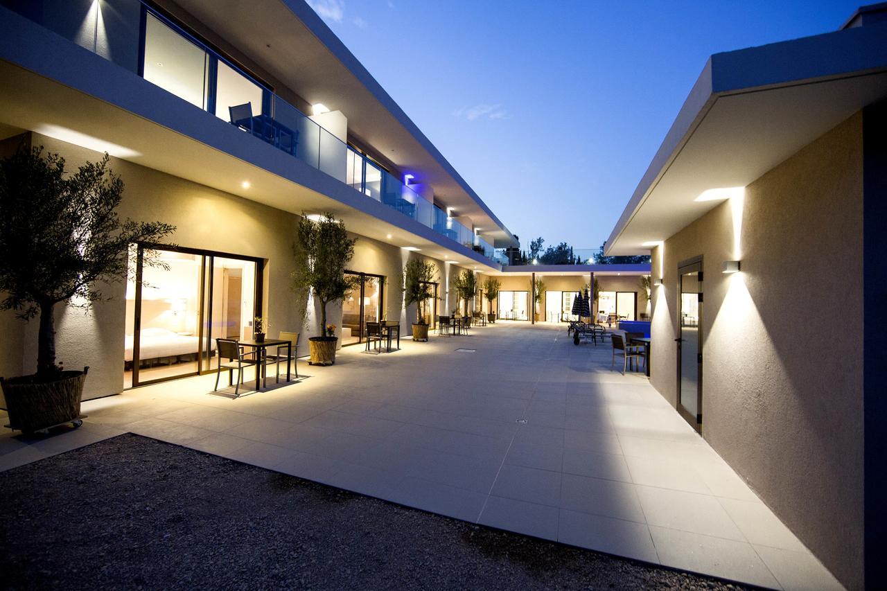 Seventeen Hotel Valbonne Exteriér fotografie