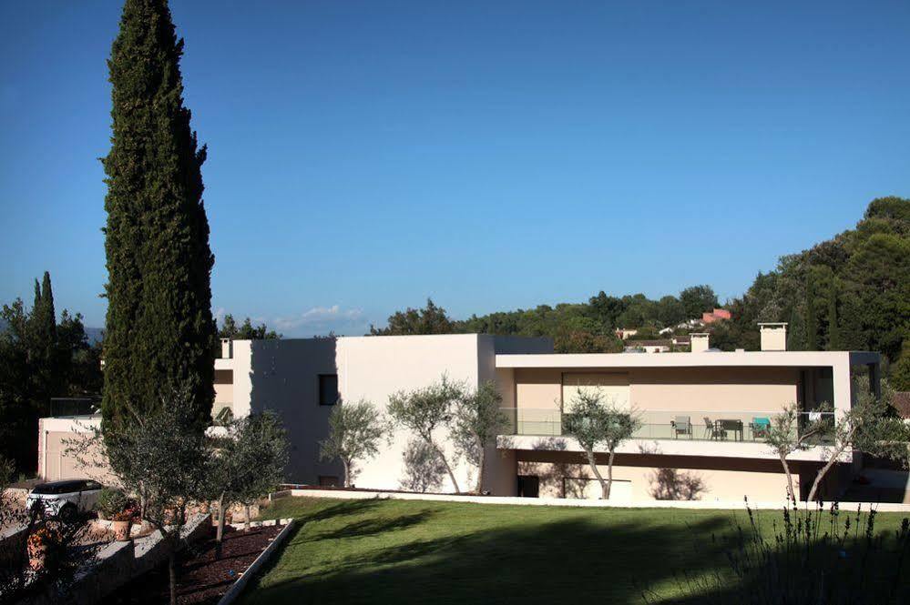 Seventeen Hotel Valbonne Exteriér fotografie