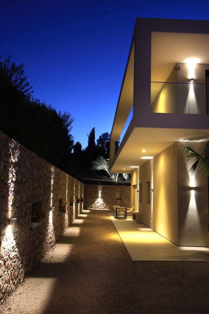Seventeen Hotel Valbonne Exteriér fotografie