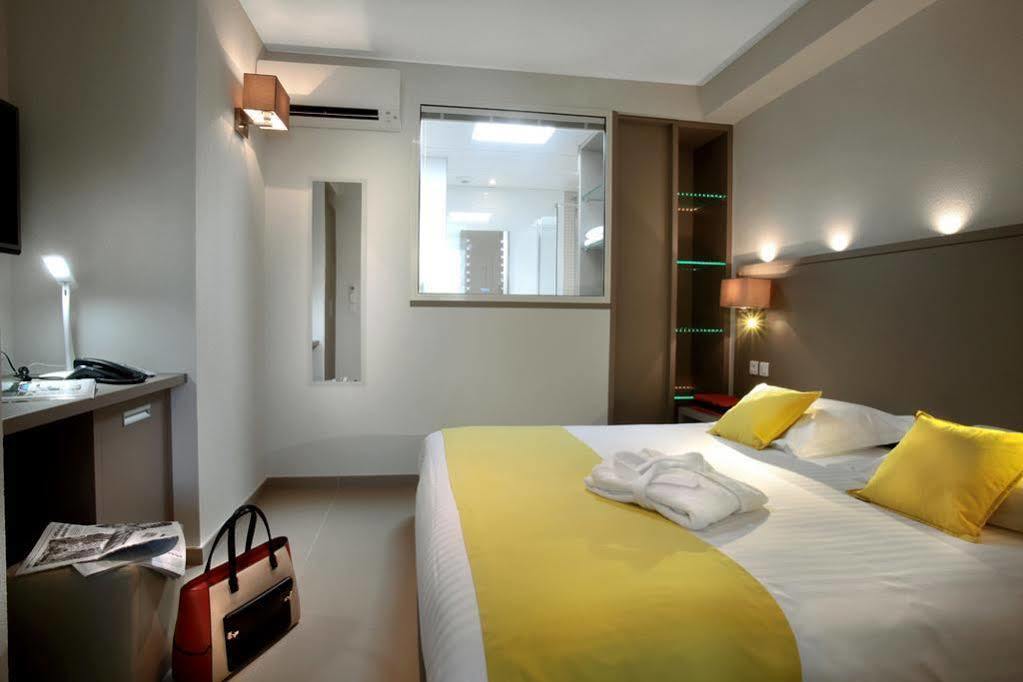 Seventeen Hotel Valbonne Exteriér fotografie